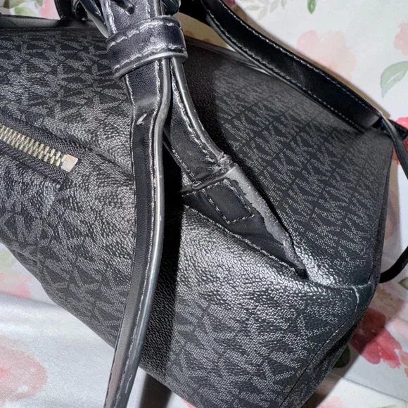 โจ Michael Kors Studded Mini Backpack โ Black MK Logo โ Read Description โจ - Picture 10 of 10